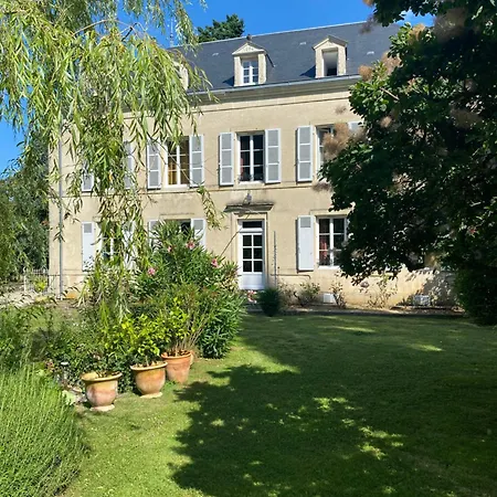 Le Logis Etrochon Couette-café Perigne