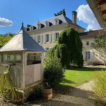Le Logis Etrochon Couette-café