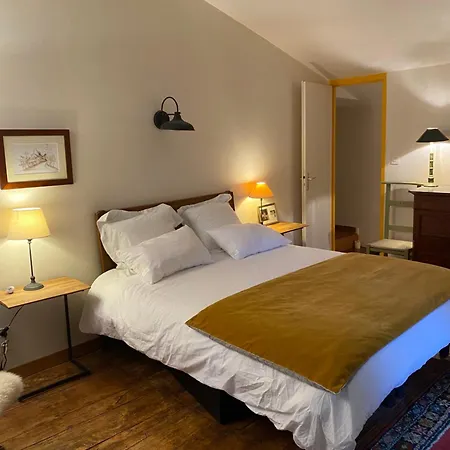 Couette-café Le Logis Etrochon Perigne