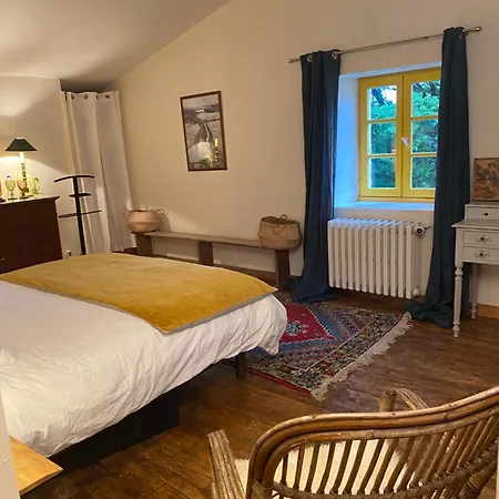 Le Logis Etrochon Couette-café